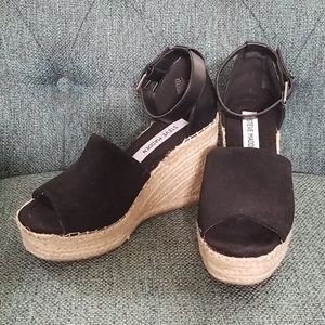 Steve Madden Wedges